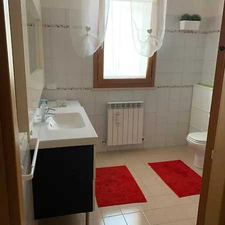 Apartamento Tra Il Centro E Il Mare *